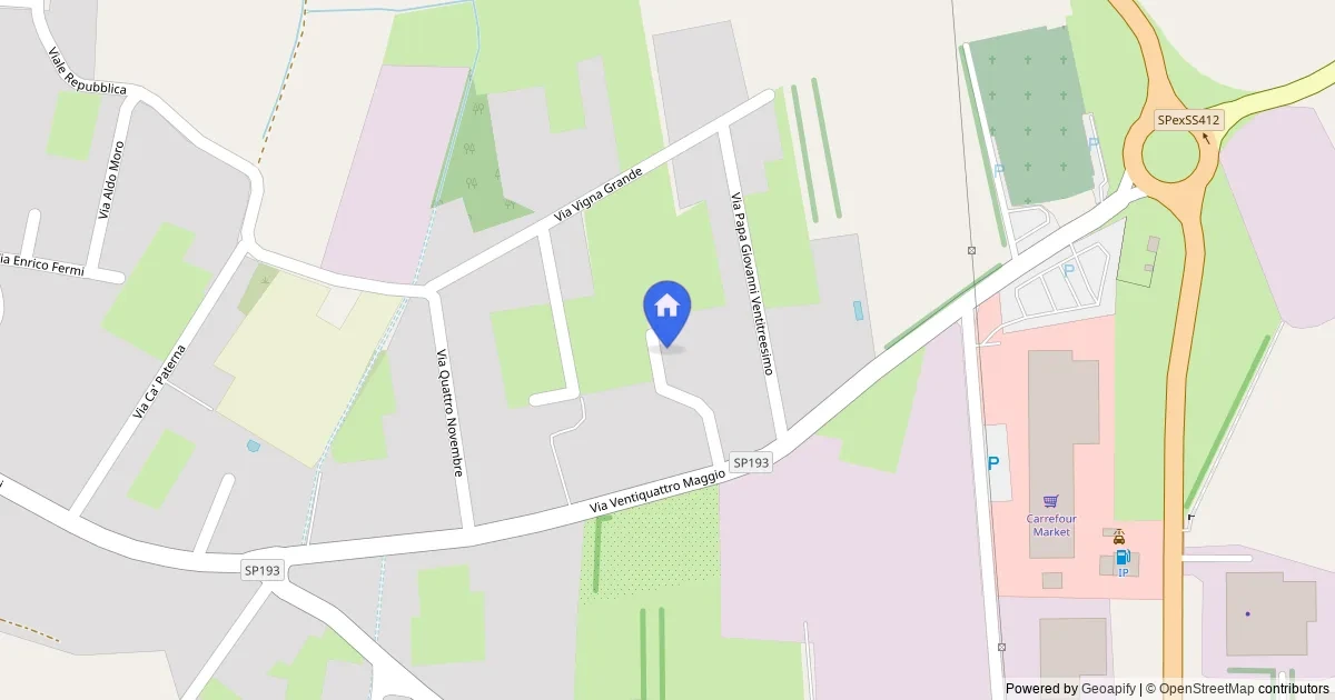 Capannone industriale con uffici in Pieve Porto Morone